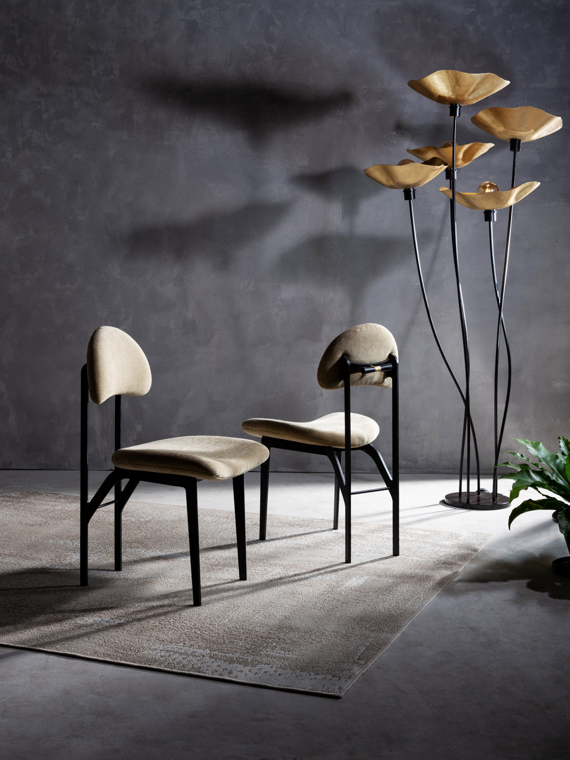 VANA CHAIR