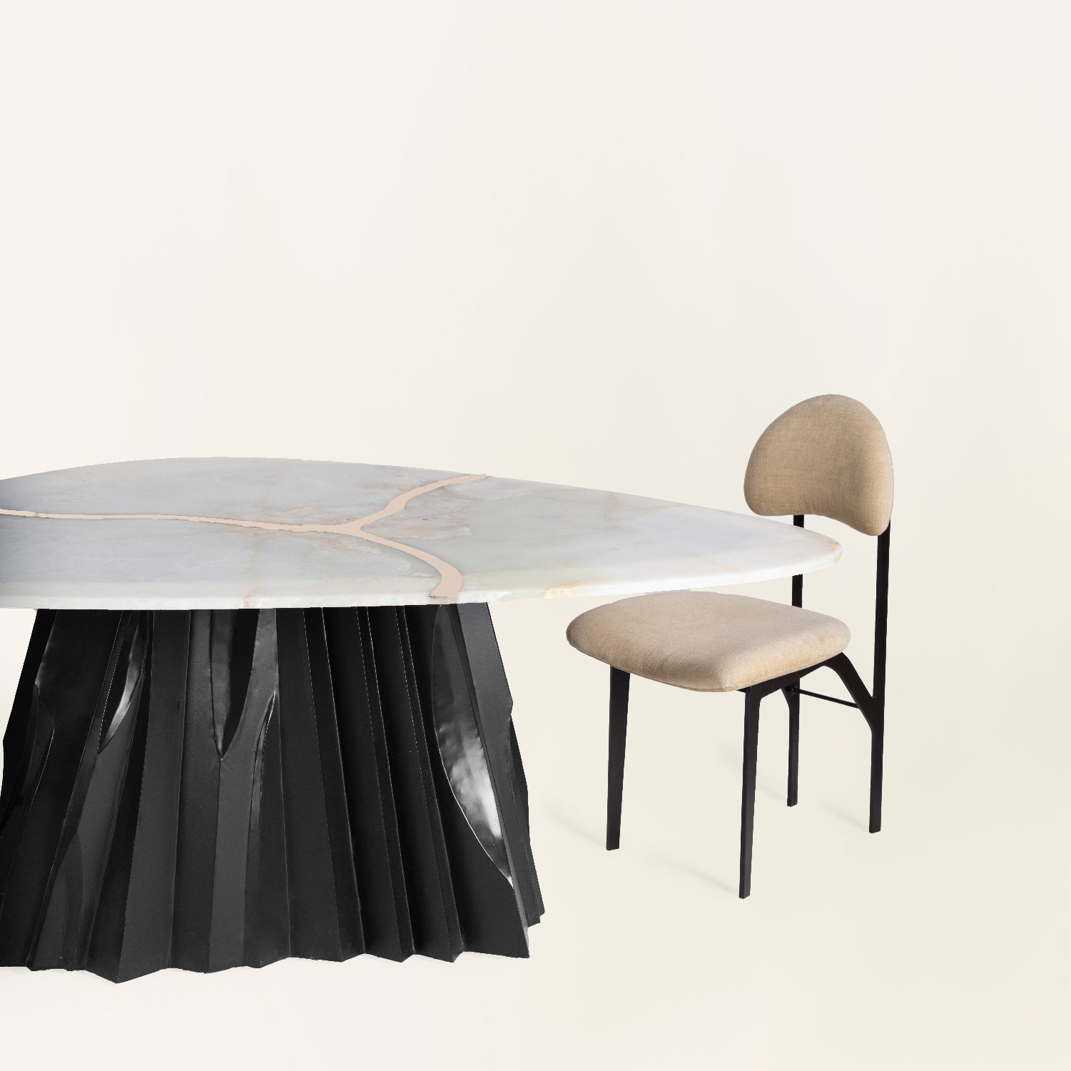 VANA DINING TABLE